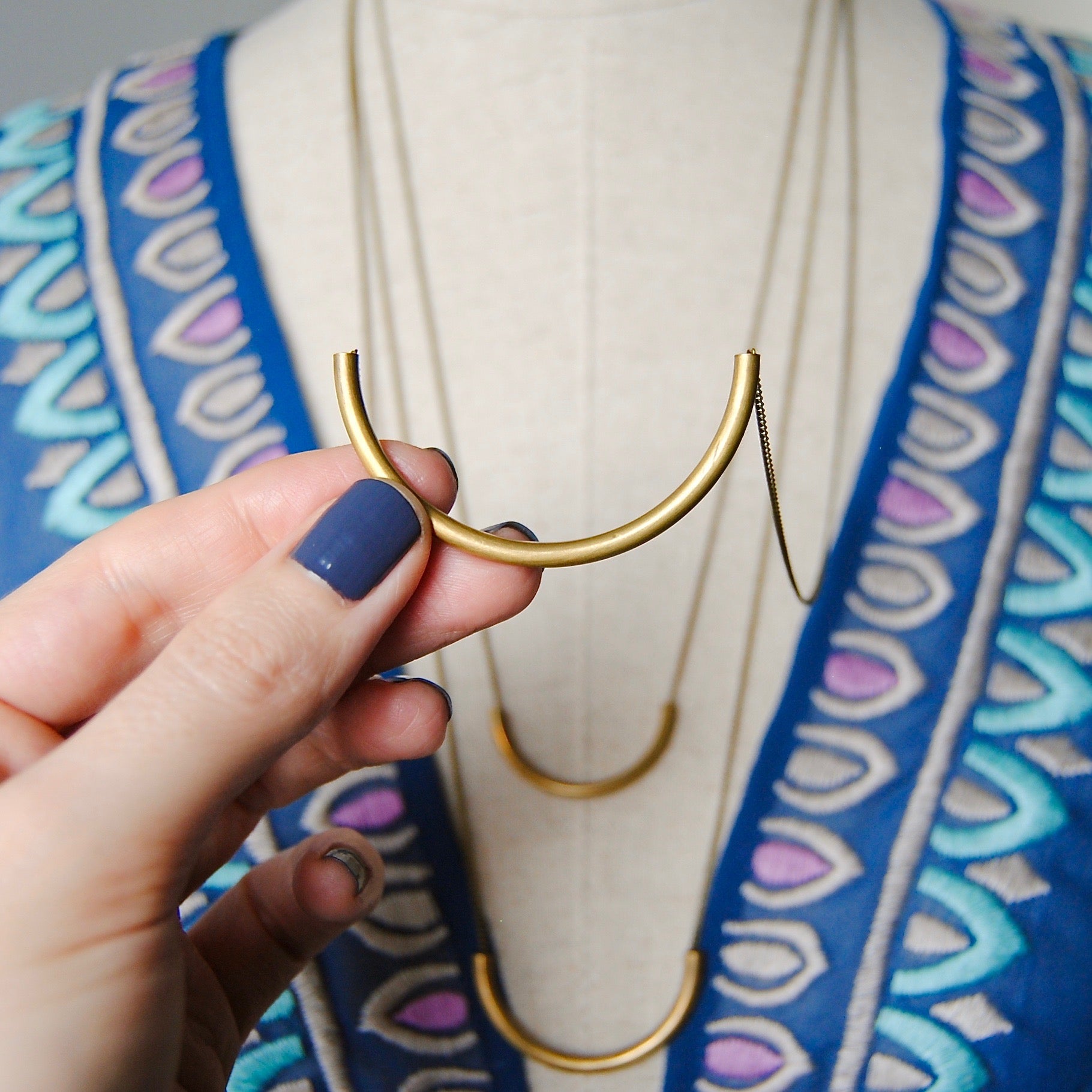 LARGE BRASS ARC NECKLACE